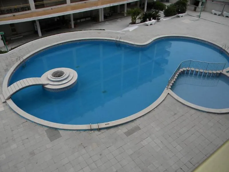 Apartments Varadero サロウ 0*,